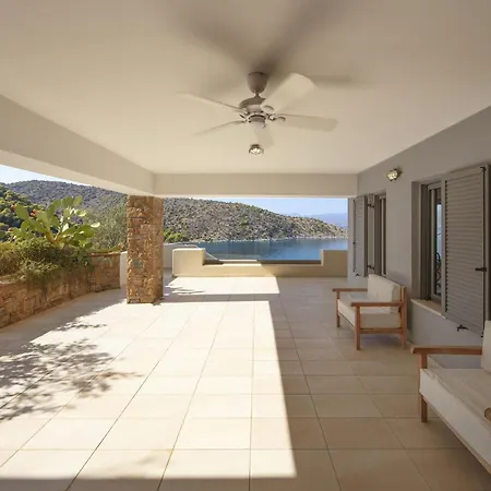 Villa Crystal View By Unique Collection
